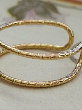 Gold Textured Double Band Women's Ring size 6.5